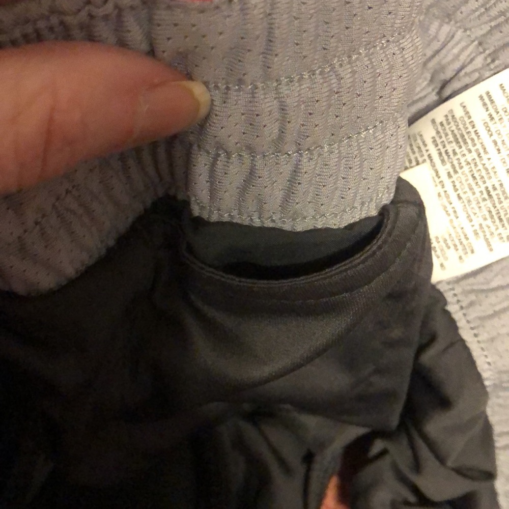Nike Dri-fit Shorts - Picture 8 of 9